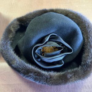 Vintage Black Ranch Mink Fur and felt ladies hat